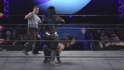 Mandy Leon in fear knowing what awaits her for Havock