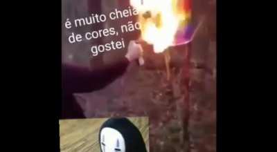 (Levem na brincadeira p&ocirc; '-' se vc zoam os h&eacute;teros agente tbm pode zuar os lgtvs4kfullhd++)