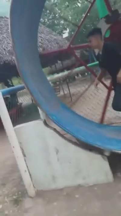 WCGW running on a wheel