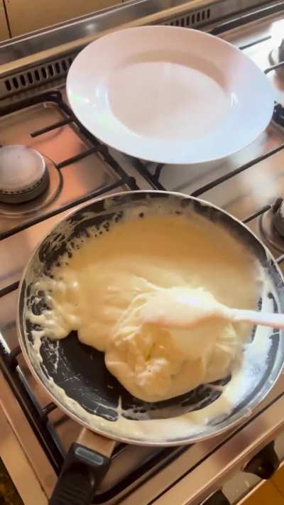 Pur&ecirc; de batatas com QUEIJO