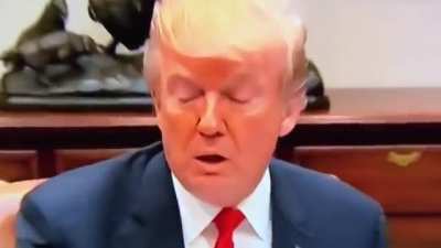 Thanks I hate hissing POTUS (sound on)