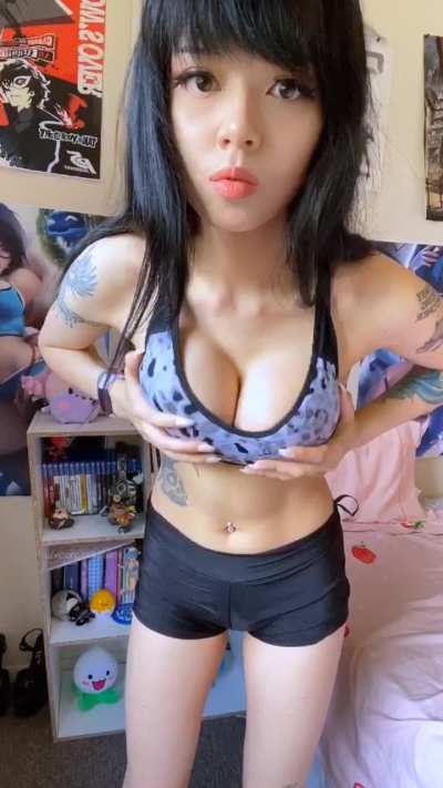 Wanna be the first person to titty fuck me? [OC]