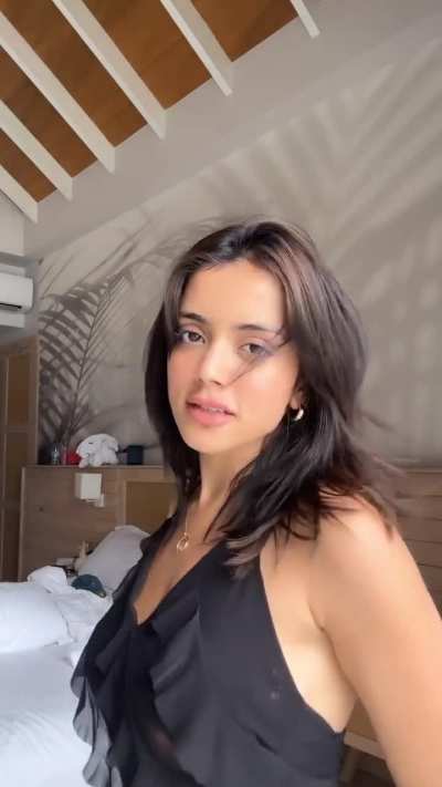 Niharika tiwari 