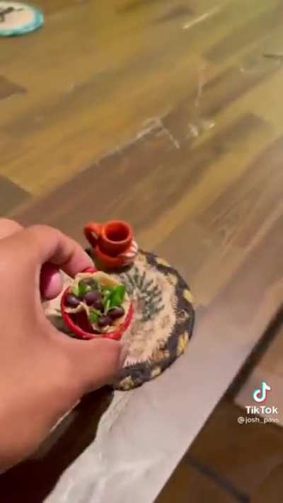 &iquest;Sure, your parrots can party, but can they FIESTA?