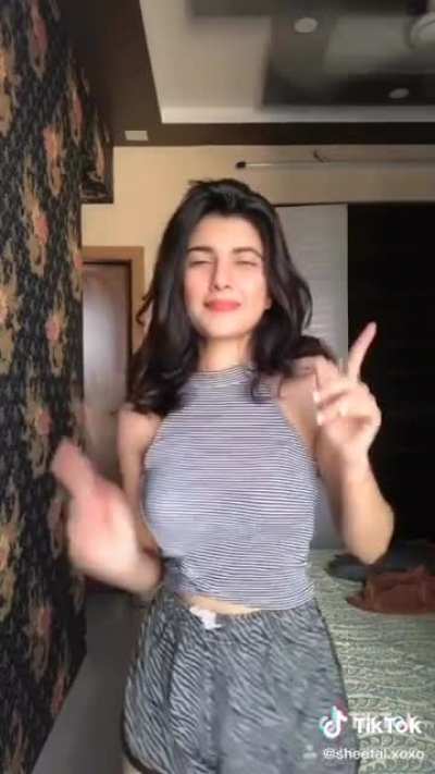 CANT TAKE MY EYES OFF HER