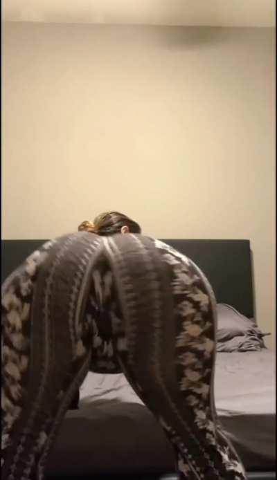Slow motion twerk compilation