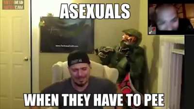 Momy I dont wan to whip out cock 😢😢😢