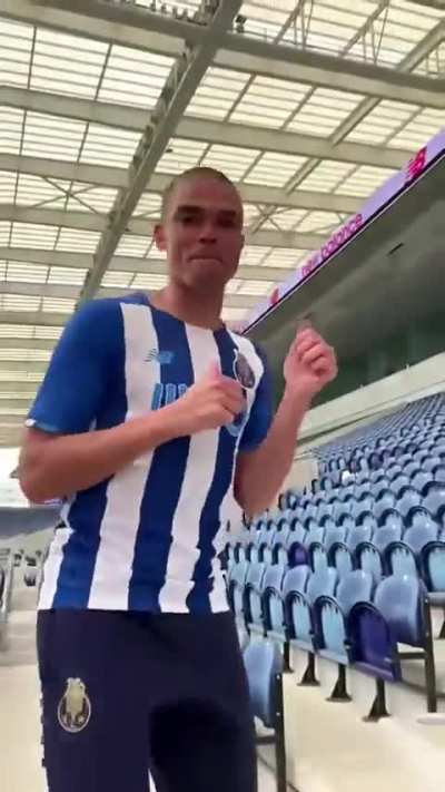 Pepe after snapping someone&rsquo;s ACL 🕺🕺