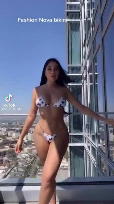 What a body 🤤🤤🤤