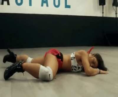 Jade Chynoweth floor humping