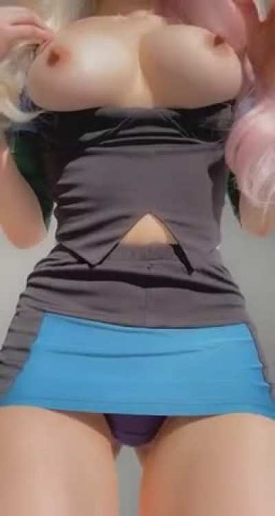 In case you&rsquo;re into busty petite Asians