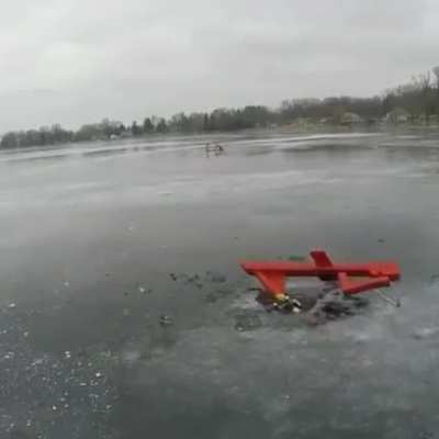 An automatic ice fishing machine? Awesome!
