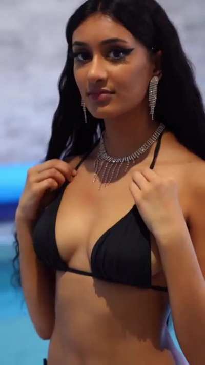 Kayla Kapoor