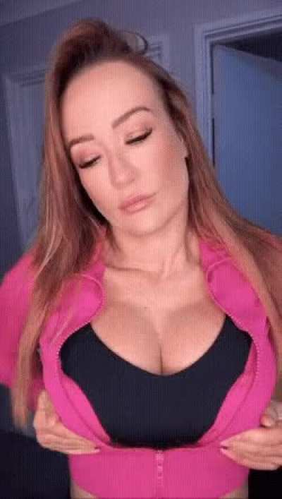 drop a ❤️ and I'll send u nudes (first 50 guys only)