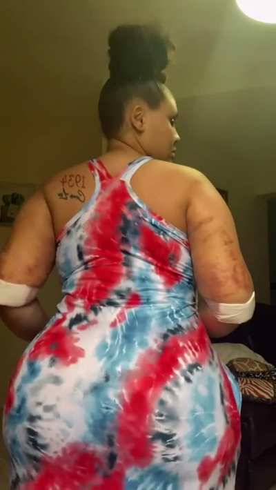 Jiggle that booty!