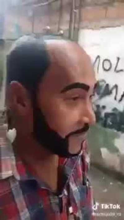 😎
