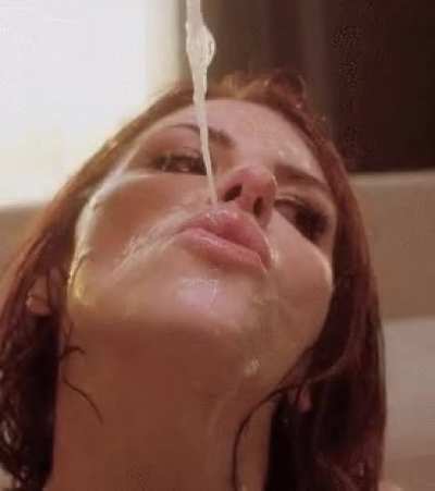 Adriana Chechik licking up jizz like the cumslut she is&darr;&darr;&darr;