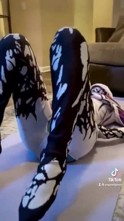 Can you help me stretch 🤸&zwj;♂️🤸🏾&zwj;♀️🤸