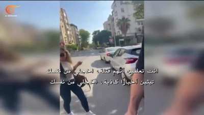 Israeli journalists threatening their Palestinian mate not to share the real news. Body language is enough