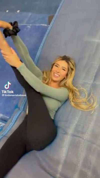 lindamariebabeee