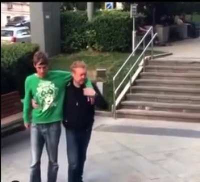 WCGW walking drunk