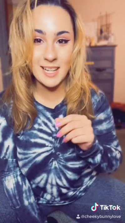 I want to hear your embarrassing 🥩✊🏼💦stories 🤣 (link to video in comments so you can stitch, I&rsquo;ll comment on your vid!)