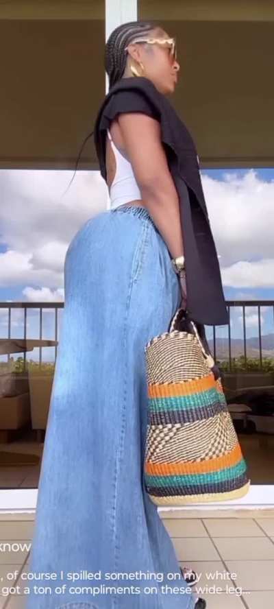 She so bomb 