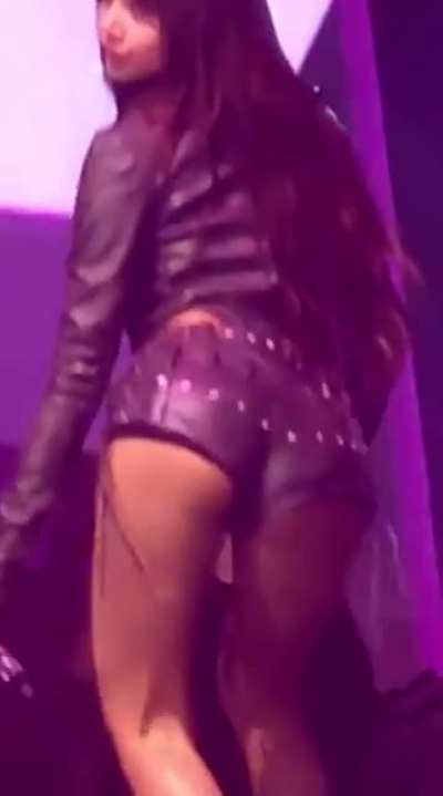 BLACKPINK - Lisa