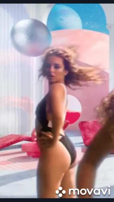 🍑🍑