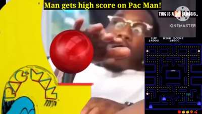 Very talented man gets a new high score on Pac-Man &eth;&curren;&eth;&curren;&eth;&curren;
