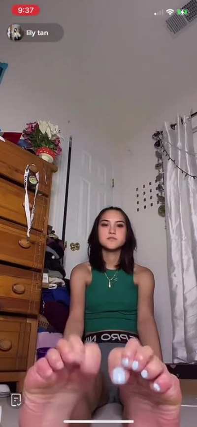 lilytan00_x short live clip