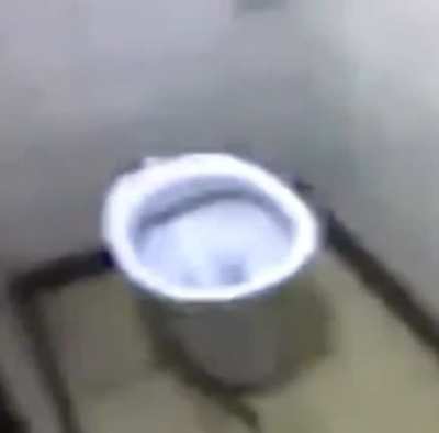 &iexcl;Oh no! descanso para ir al ba&ntilde;o!