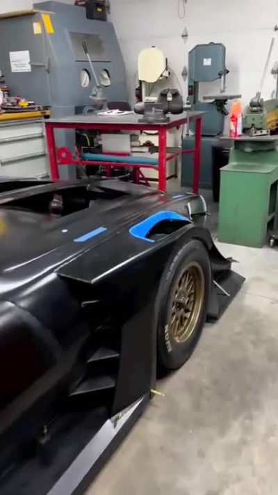 That a drag car?