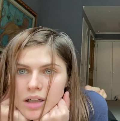 Alexandra Daddario