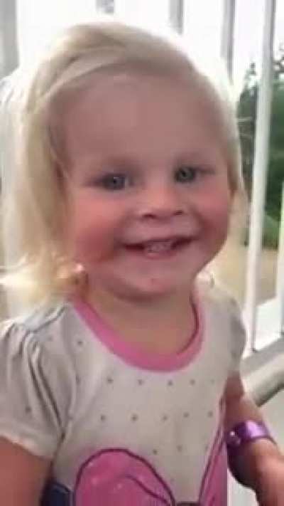 Toddler innocently mispronounces the word "perfect" as the f-bomb 🤣