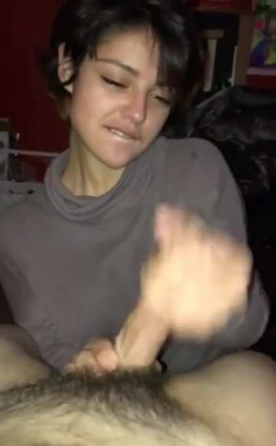 Cutie Makes Him Cum