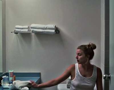 Birthday Girl: Emily VanCamp in Pays AKA Boundaries (2016)