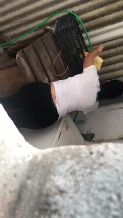Vuelve mi vecina ense&ntilde;ando su culo enorme