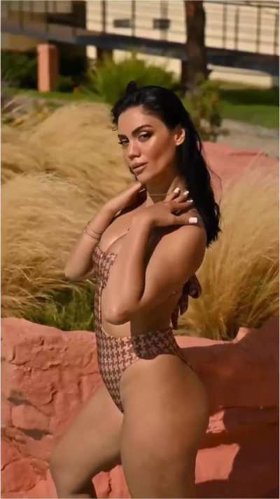 Ά&nu;&nu;&alpha; &Alpha;&mu;&alpha;&nu;&alpha;&tau;ί&delta;&omicron;&upsilon; 💦💦 🍑