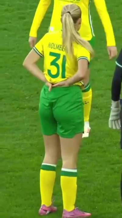 Smilla Holmberg 🍑🥵🤯🔥