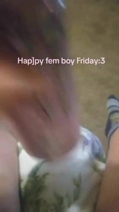 happy femboy friday :3