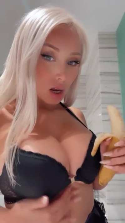 Ya tengo Onlyfans VIP y Porno! Link aqu&iacute; www.OnlyFans.com/Daniellachavezc