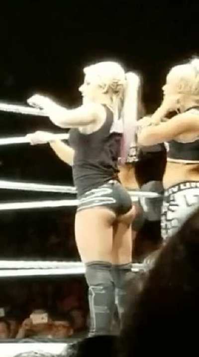 Alexa Bliss Houseshow