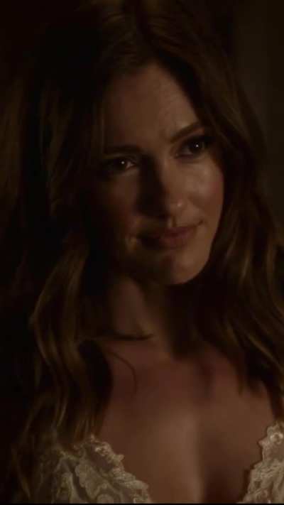 Minka Kelly