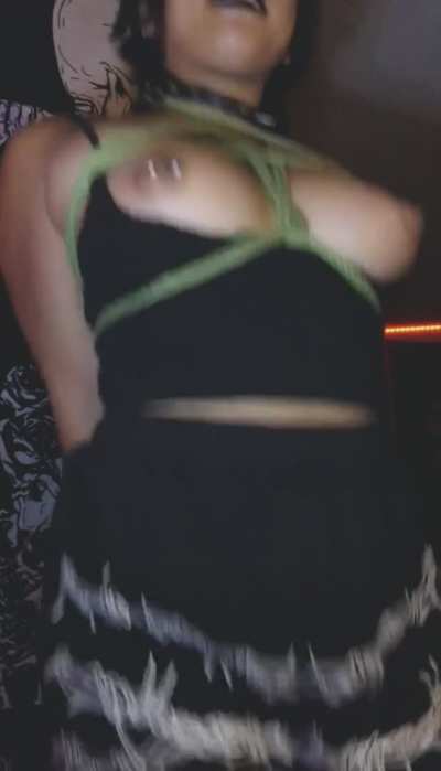 Love bouncing my Filipina tits for you💓💓😘
