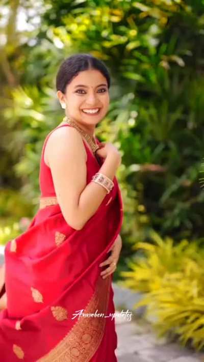 Anna Ben &eth;&curren;&curren;