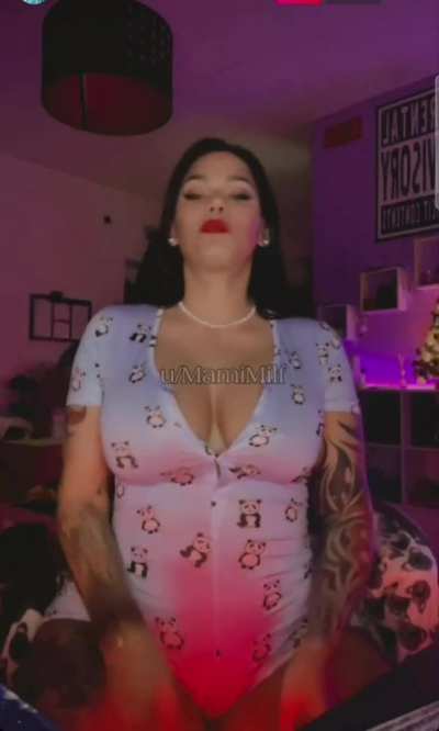do you like how my tits dance? 😈