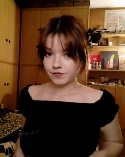 Would I be your favourite next door girl if I was your roommate? (Drop)