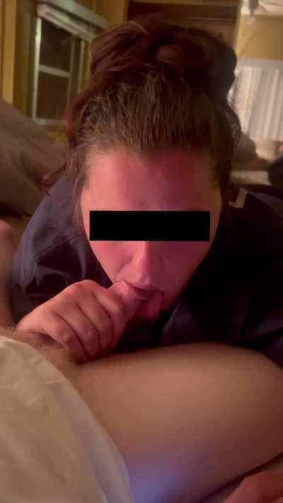 She lets me stick it in her mouth while she scrolls TikTok 