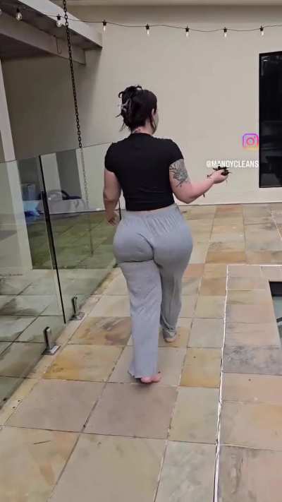 🧟‍♂️🍑